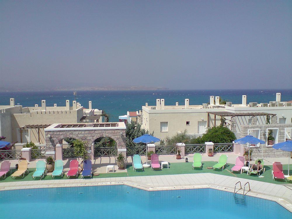 אגיה פוטיה Dionysos Authentic Resort & Village מראה חיצוני תמונה