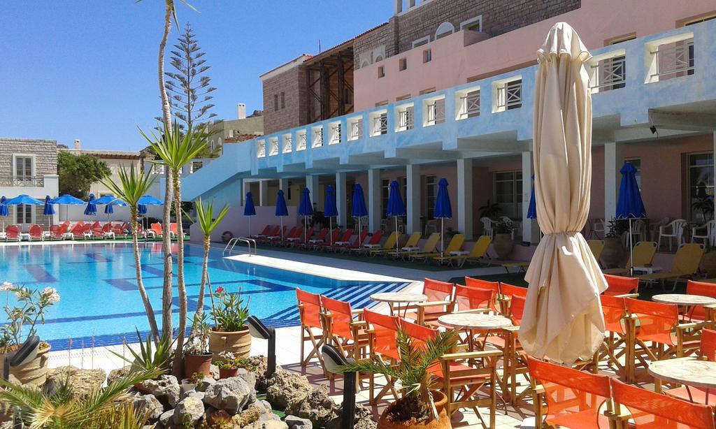 אגיה פוטיה Dionysos Authentic Resort & Village מראה חיצוני תמונה