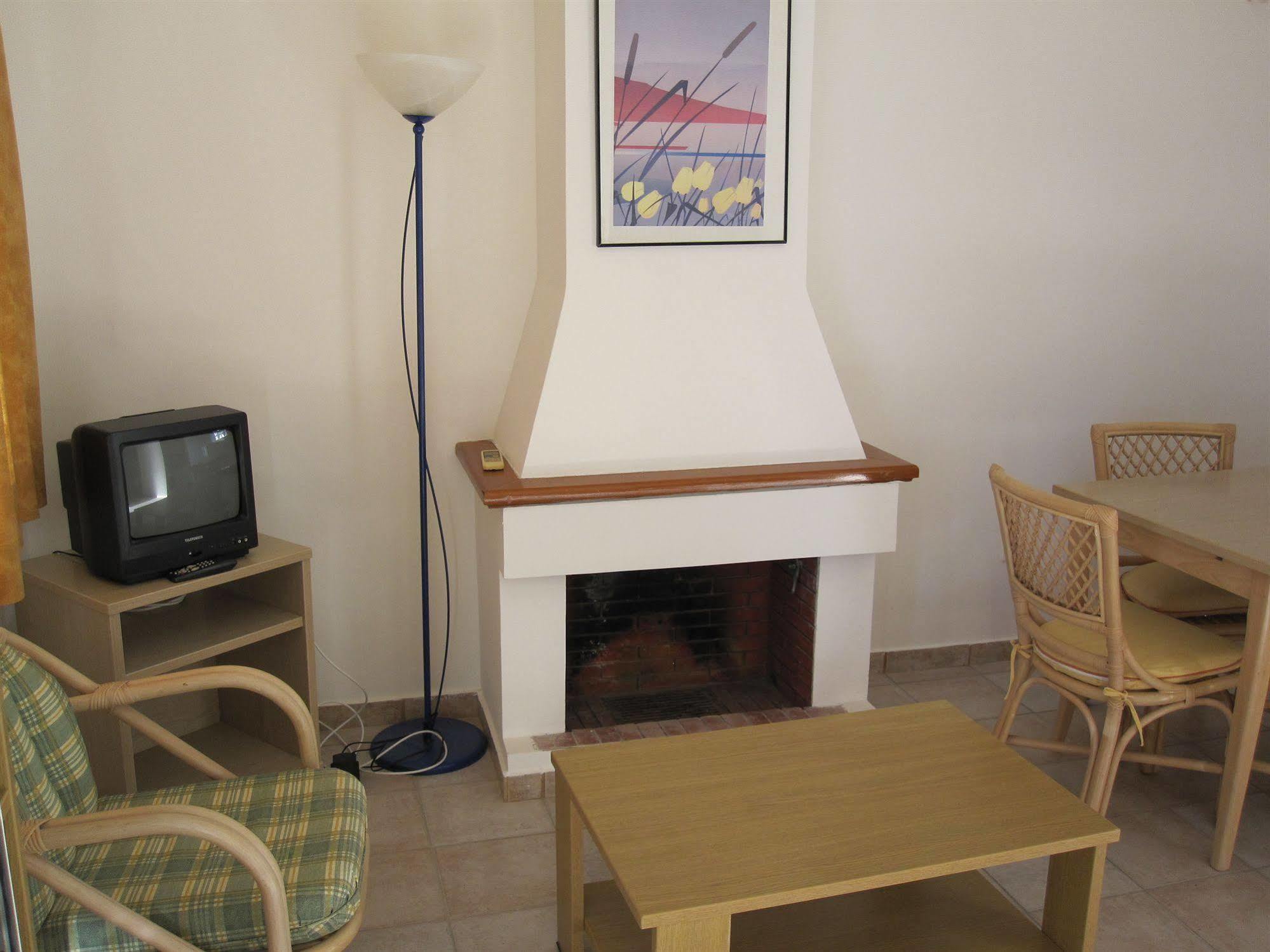 אגיה פוטיה Dionysos Authentic Resort & Village מראה חיצוני תמונה